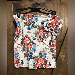 Beautiful Floral Swaddle Receiving Blanket With Matching Hat, smoke free home